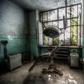 hôpital abandonné sur michel van bijsterveld