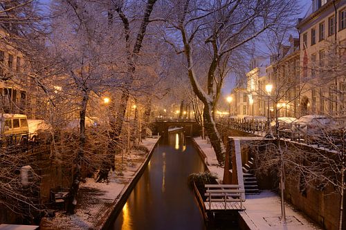 Nieuwegracht à Utrecht entre Brigittenbrug et Quintijnsbrug sur Donker Utrecht