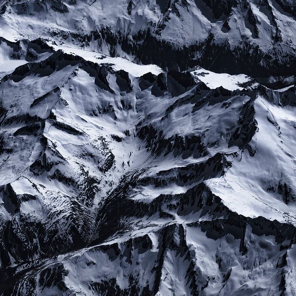 DARK ALPS 1-19 C von WILDLIGHT PHOTOGRAPHY