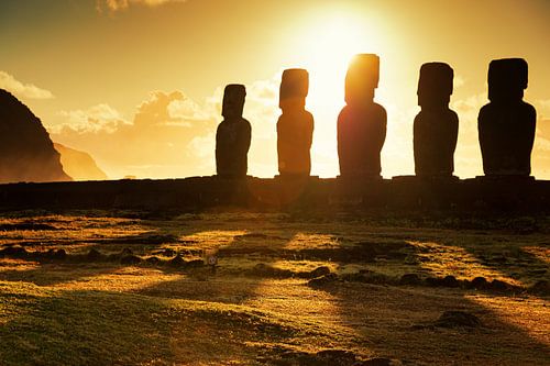 Sonnenaufgang auf der Osterinsel