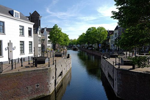 Vue sur l'écluse de Schiedam sur Paysages urbains - Rick Van der Poorten Photography