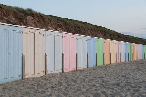 Gekleurde strandhuisjes