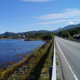 Straße bei Karvag van Bohnes Norwegenliebe