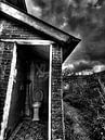 Urban toilet. Verlaten huis in Doel Belgie waar deze wc heel eenzaam staat nu par noeky1980 photography Aperçu