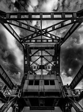 Brug in de haven van Antwerpen van M Sabel