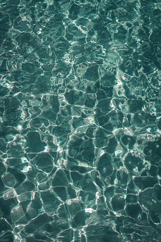 Wasser in einem Pool | Reisefotografie Druck | Griechenland