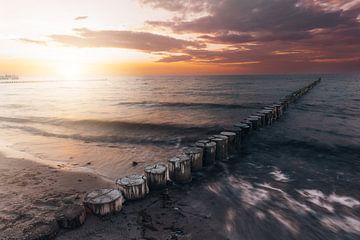 Strand zonsondergang van Fabian Elsing