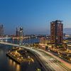 Die Skyline von Rotterdam mit der Erasmusbrücke von MS Fotografie | Marc van der Stelt