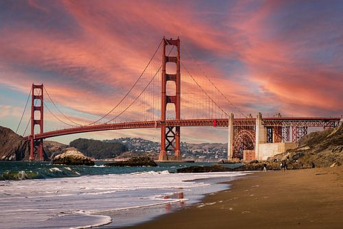 Golden Gate brug bij Baker Beach in San Francisco USA