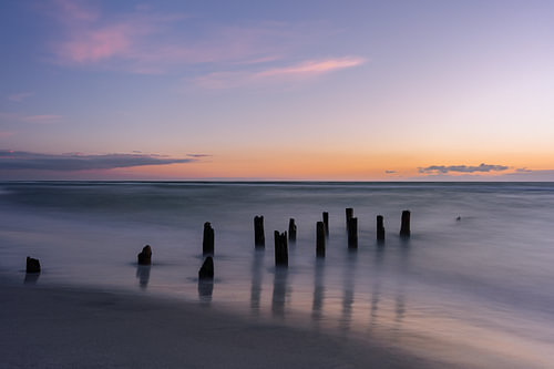 Weststrand zur blauen Stunde