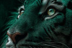 Tiger in Focus Intense Gaze en Emerald Shadow (ombre d'émeraude)
