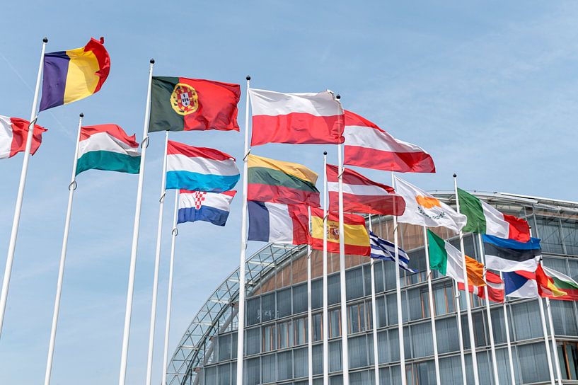 European Investment Bank (EIB) van Richard Wareham