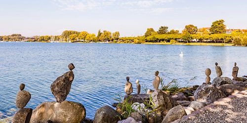 Stenen piramides in Radolfzell aan het Bodenmeer