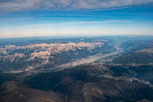 Innsbruck en de Nordkette vanuit de lucht