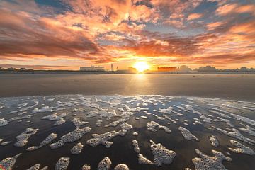 Beach Noordwijk at sunrise by Yanuschka | Noordwijk Fine Art Fotografie
