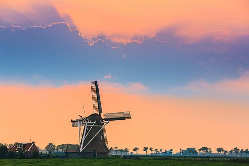 Zonsondergang bij molen Koningslaagte, Zuidwolde
