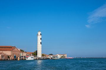 Leuchtturm auf der Insel Murano bei Venedig in Italien