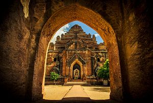 Dhammayan Gyi Temple in Bagan, Myanmar von Sven Wildschut