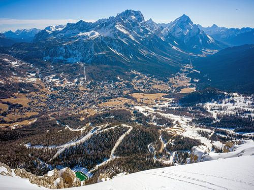 Uitzicht op Cortina d'Ampezzo in de Dolomieten
