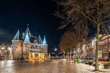 Avondklok in Amsterdam - Nieuwmarkt met De Waag