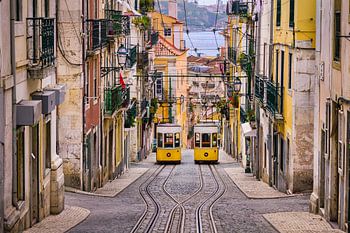 Historische tram in Lissabon, Portugal