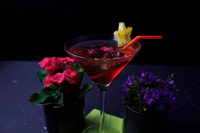 Rum trifft auf Zitrone Himbeere und Orange. Leckere und fruchtige Cocktails im Glas serviert von Babetts Bildergalerie