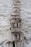 Golfbrekers in de zee ( Cadzand, zeeland)