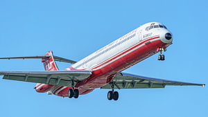 Far Eastern Air Transport McDonnell Douglas MD-82.