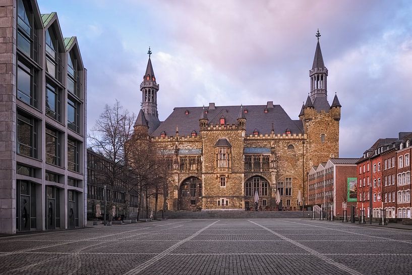 Stadhuis van Aken van Rolf Schnepp