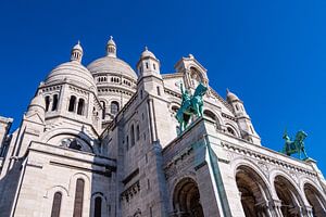 Blick auf die Basilika Sacre-Coeur in Paris, Frankreich von Rico Ködder