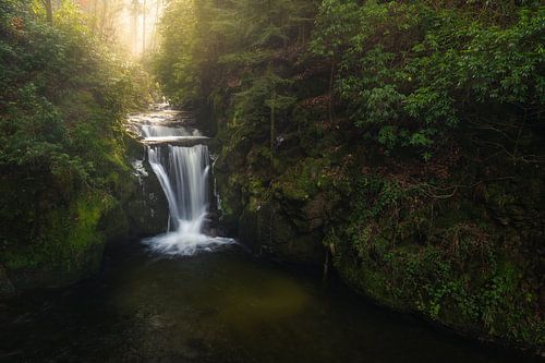 Verwunschener Wasserfall