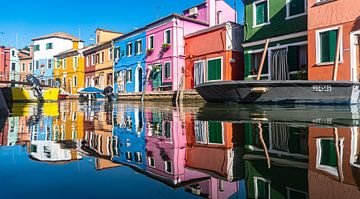 Prachtige kleurrijke huizen in Burano van Klif Wiepkema