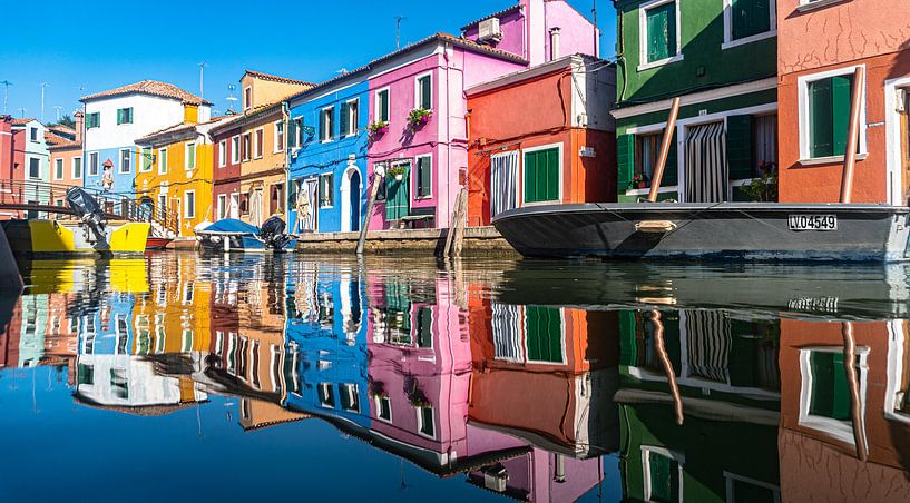 De belles maisons colorées à Burano par Klif Wiepkema