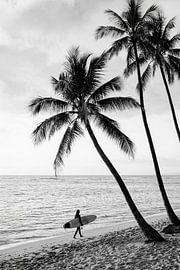 Surfer Walk by Kathrin Pienaar