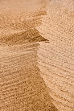Sanddüne in der Großen Salzwüste im Iran