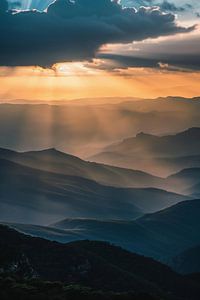 Sonnenaufgang in der Sommerlandschaft
