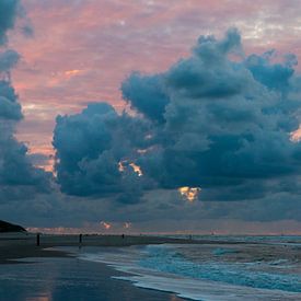 Het strand van Vlieland van Koen Leerink