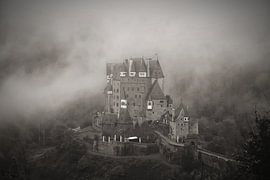 Castle eltz,germany by Goldeneyes
