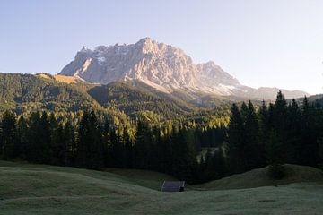 Sunrise in Tirol with view to the Zugspitze on the way to the coburger hut at the dragon lake and la
