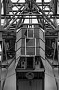 Lifting cranes in the port of Rotterdam. by Zaankanteropavontuur thumbnail