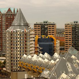 Stadsgezicht en skyline Rotterdam van Jim van Iterson