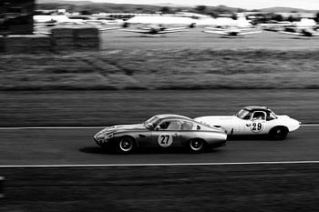 Vintage race 27 -29