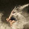Flour dance by Arjen Roos