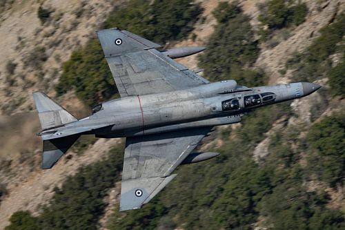 Laagvliegende Griekse F-4 Phantom