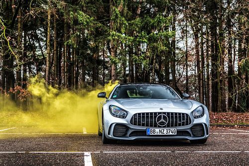 Mercedes-AMG GT R