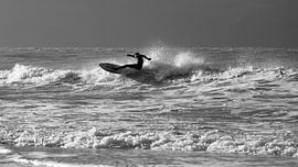 Laatste golf voor de storm by Wen van  Gampelaere