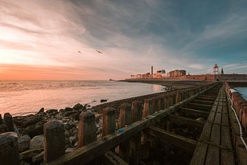 Flushing pier by Andy Troy