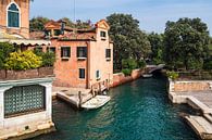 Historische Gebäude in der Altstadt von Venedig in Italien von Rico Ködder Miniaturansicht