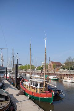 Oude schepen in Vegesacker Hafen, Bremen-Vegesack, Bremen, Duitsland, Europa van Torsten Krüger