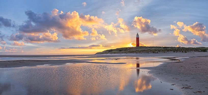 Lever de soleil au phare de Texel. par Justin Sinner Pictures ( Fotograaf op Texel)